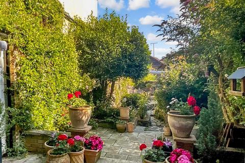 undefined, Tarrant Street, Arundel, West Sussex