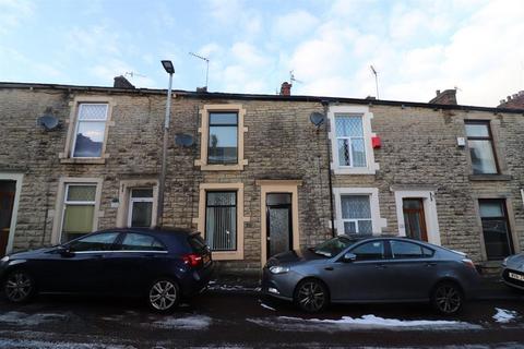 3 bedroom terraced house to rent, Portland Street, Darwen, BB3 2JJ