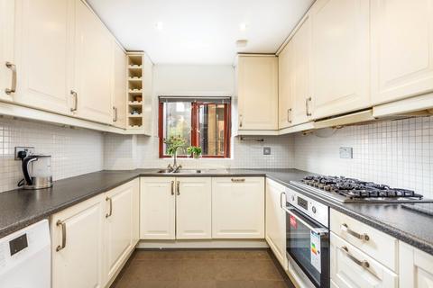 2 bedroom apartment for sale, Thornbury Square, Highgate