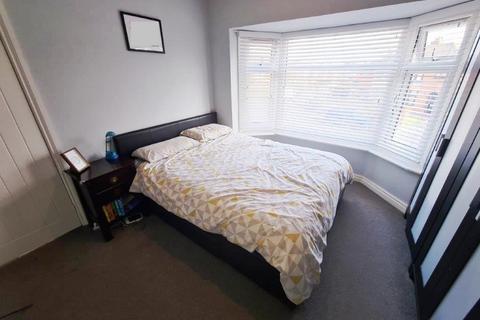 74 Scott Road, Droylsden, Manchester, M43 7UX