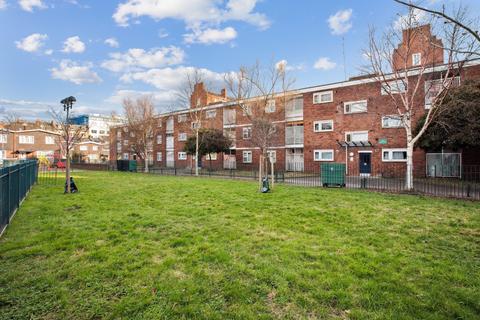 4 bedroom flat for sale, Castle Road, London NW1