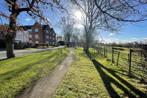 1 bedroom apartment for sale, The Maples, Warford Park, Knutsford