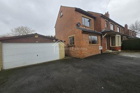 4 bedroom semi-detached house for sale, Leeds Road, Heckmondwike