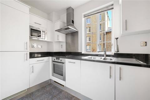 1 bedroom semi-detached house to rent, Castlereagh Street, London, W1H