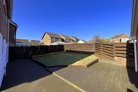 8 Coniston Park, Cleator Moor, CA25 5QF