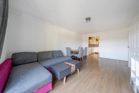 2 bedroom maisonette for sale, High Wycombe,  Downley,  Buckinghamshire,  HP13