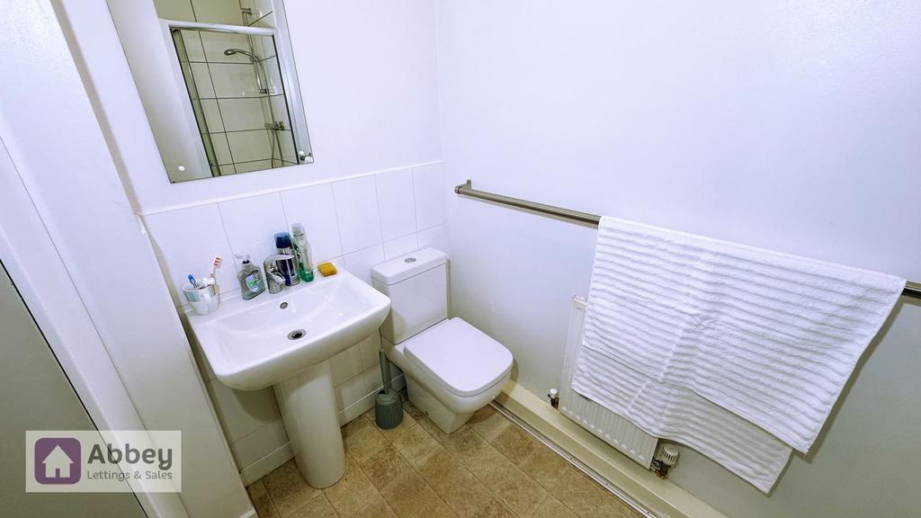 Bedroom 1 Ensuite