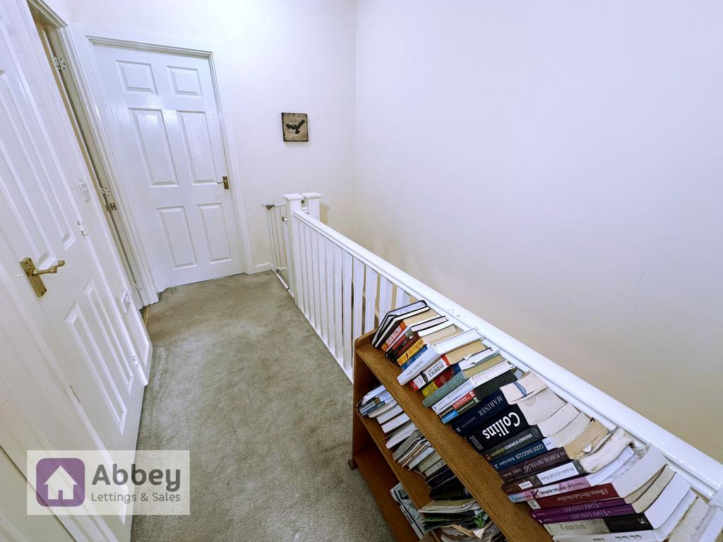 2nd Floor Landing
