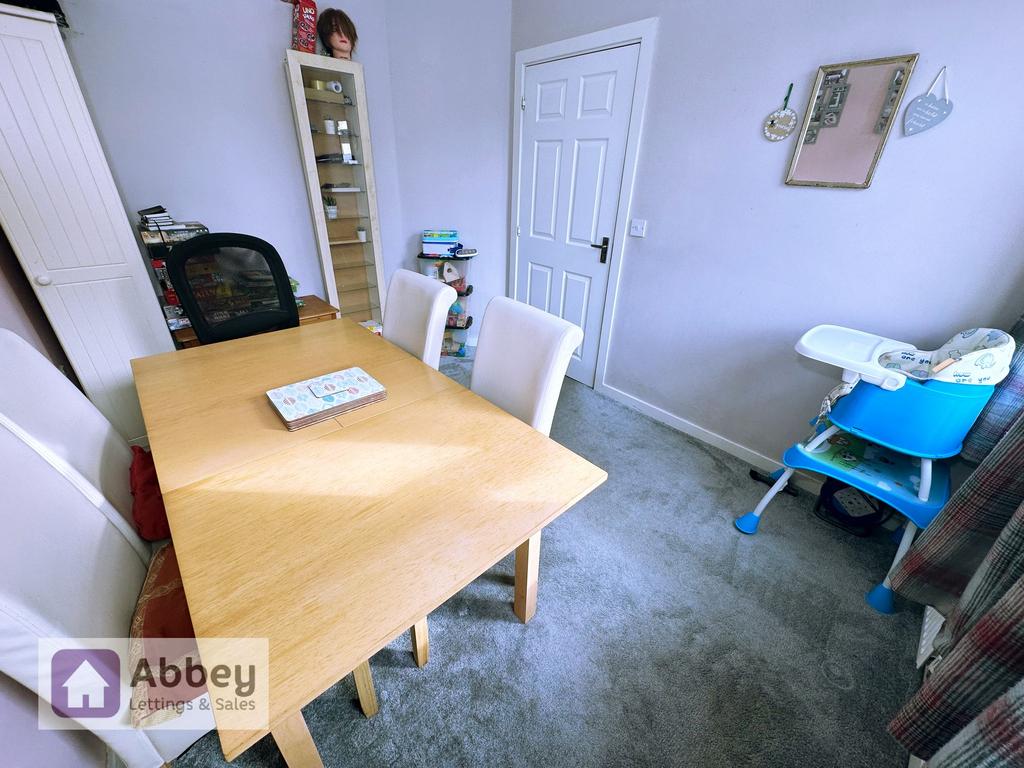 Dining Room/2nd Lounge