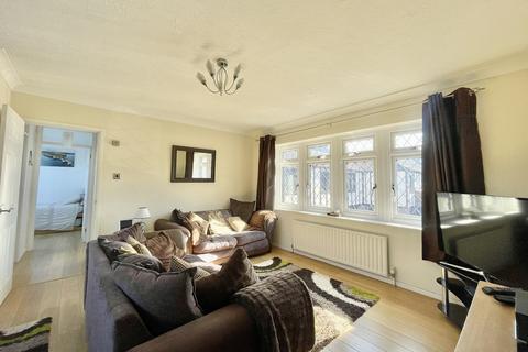2 bedroom maisonette for sale, West Cliff Mews, St Michaels Road, West Cliff, Bournemouth, BH2