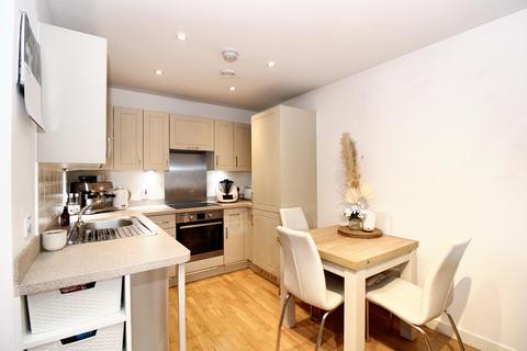 2 bedroom apartment for sale, Admiral Drive, Stevenage SG1