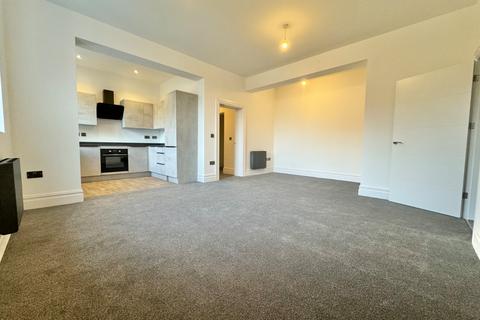 2 bedroom flat to rent, Birmingham Road, Stratford-upon-Avon, Warwickshire, CV37