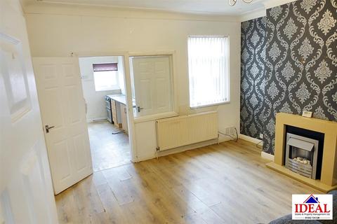 3 bedroom terraced house for sale, West End Avenue, Doncaster