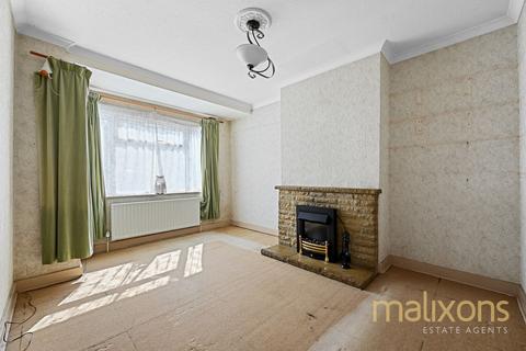 5 Rialto Road, Mitcham, CR4 2LT