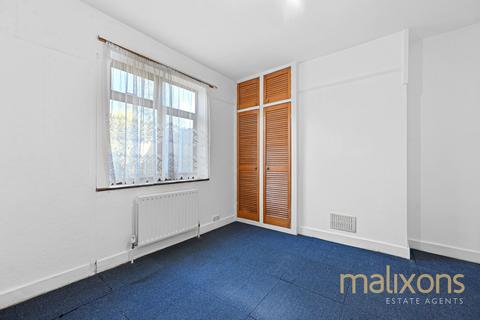 5 Rialto Road, Mitcham, CR4 2LT