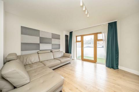 1 bedroom flat to rent, Spring Road, Feltham TW13