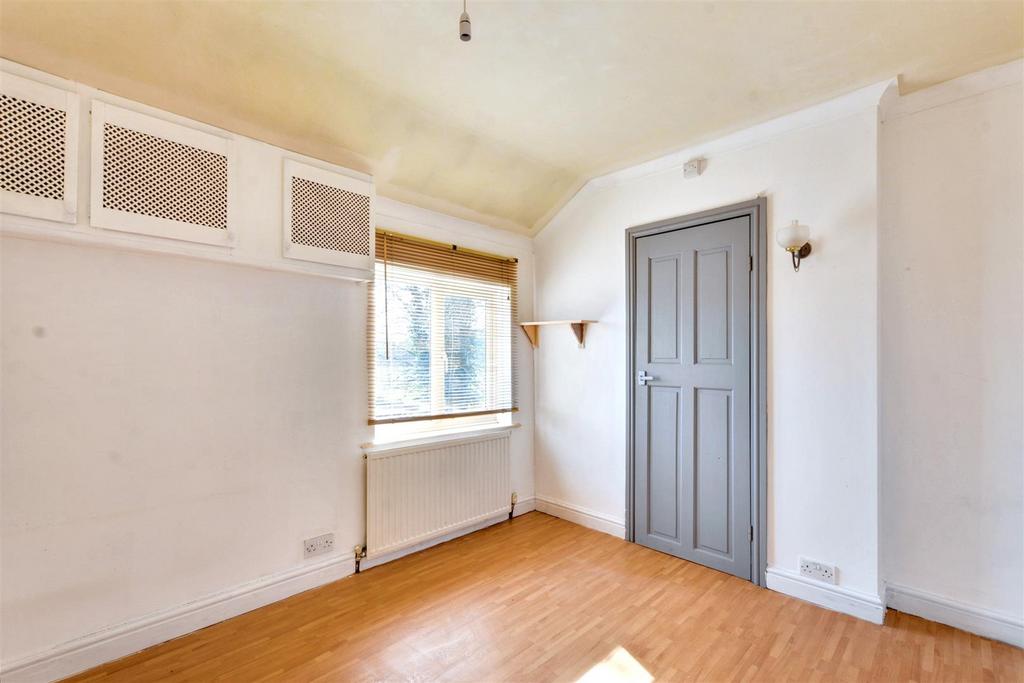 Bedroom 1.jpeg