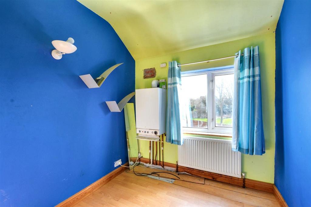 Bedroom 5 2.jpeg