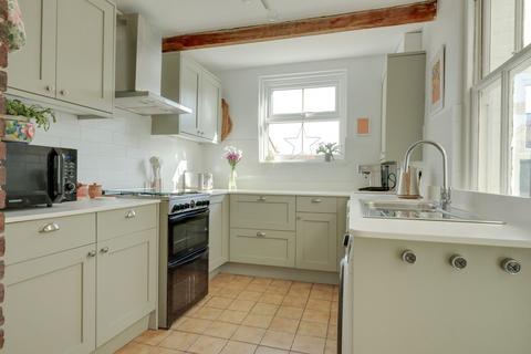 3 bedroom semi-detached house for sale, Fairfield Road, Burgess Hill, RH15