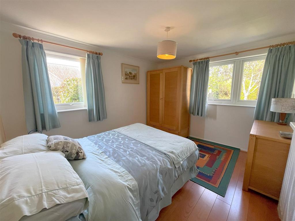Bedroom 2.jpg