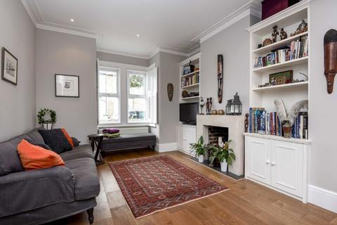 3 bedroom terraced house for sale, Squarey Street, London SW17