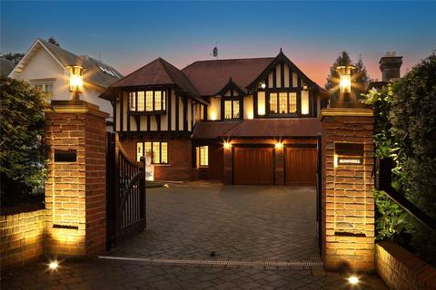 5 bedroom detached house for sale, The Clump, Rickmansworth, Hertfordshire, WD3