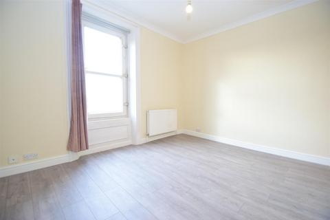 4 bedroom maisonette to rent, Heaton Road, Heaton, NE6