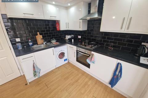 1 bedroom flat to rent, Pen-y-Lan Road, Cardiff, CF24