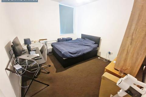 1 bedroom flat to rent, Pen-y-Lan Road, Cardiff, CF24