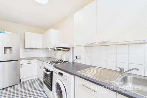 3 bedroom terraced house for sale, Ashtree Avenue, Mitcham, CR4