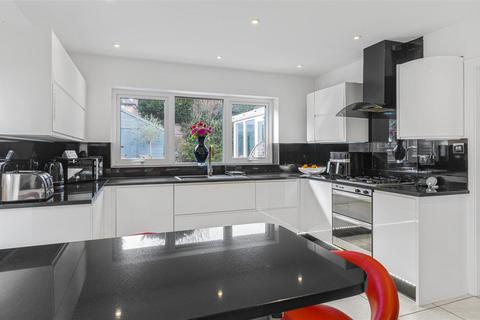 11 Whitley Drive, Sutton Coldfield, B74 2EF