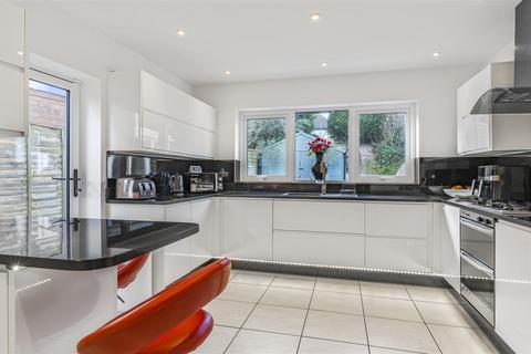 11 Whitley Drive, Sutton Coldfield, B74 2EF