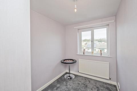 7 Teasel Close, Oakenshaw, Bradford, BD12 7DH