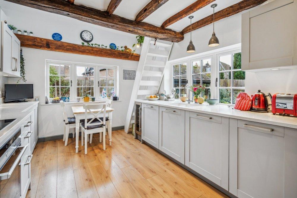 Kitchen/Breakfast