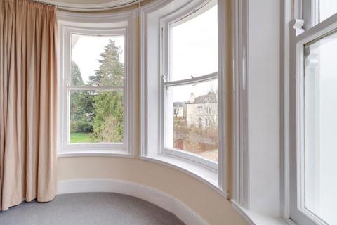 1 bedroom flat to rent, The Park GL53 0JX