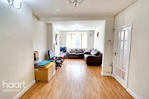 3 bedroom terraced house for sale, St Barnabas Road, LEICESTER