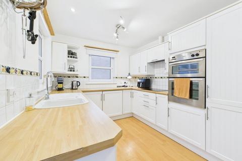 18 Barrmor View, Kilmartin, Lochgilphead, PA31 8UN