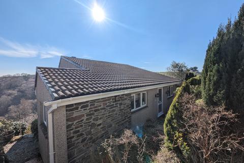6 Downs Lane Park, West Looe, Looe, PL13 2DP