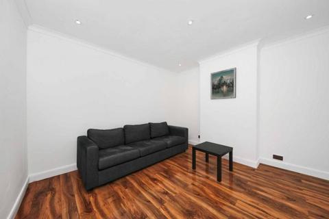 4 bedroom terraced house for sale, Ruckholt Close, Leyton, London, E10