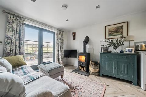 2 bedroom cottage for sale, Haslemere Road, Witley, Godalming