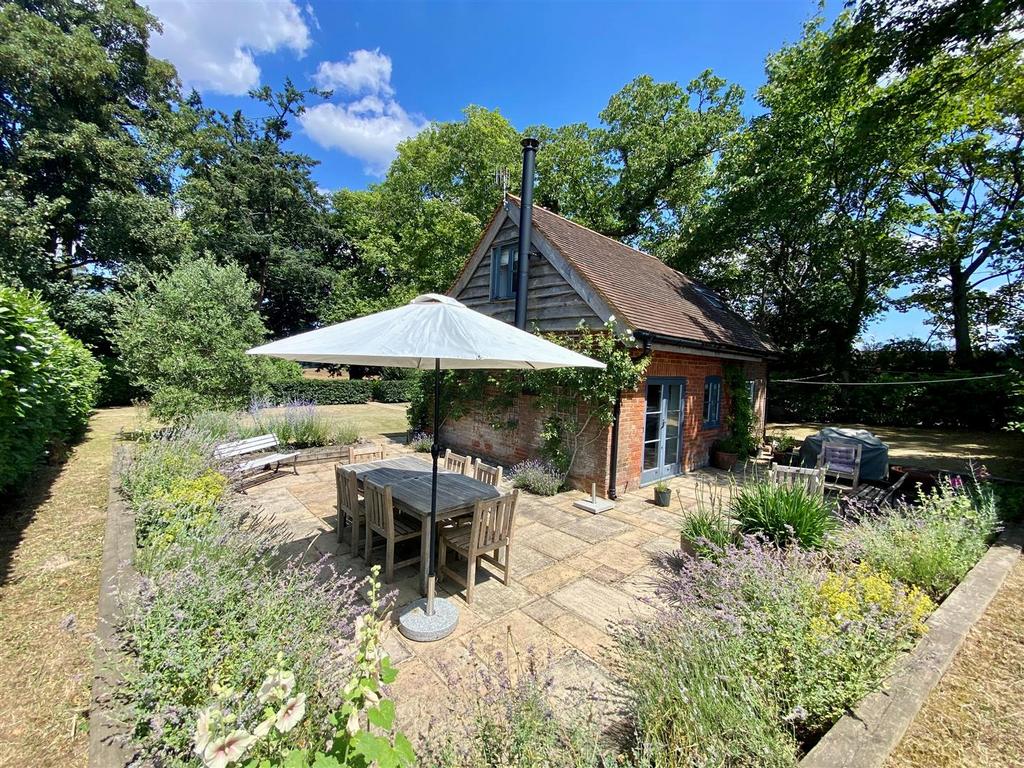 House &amp; Patio