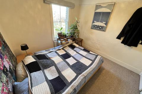 2 bedroom terraced house to rent, Cockburn Street, Cambridge CB1