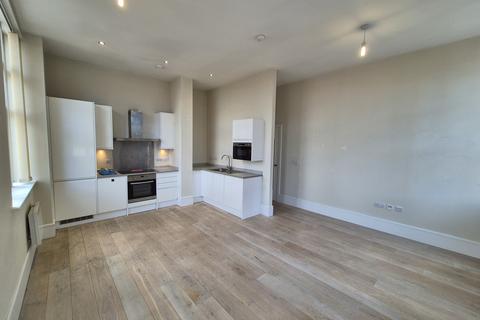 2 bedroom flat to rent, Dock Office, Furness Quay, Salford, Lancashire, M50