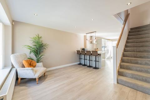 5 bedroom end of terrace house for sale, Imber Way, Southampton SO19