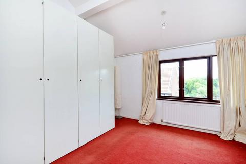 2 bedroom maisonette for sale, Mallard Place, Teddington, Twickenham, TW1