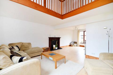 2 bedroom maisonette for sale, Mallard Place, Teddington, Twickenham, TW1