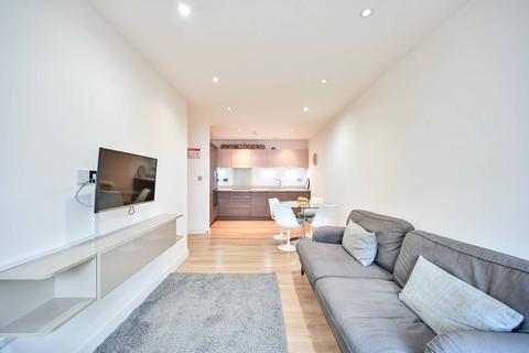 2 bedroom flat for sale, London Road, Twickenham, TW1