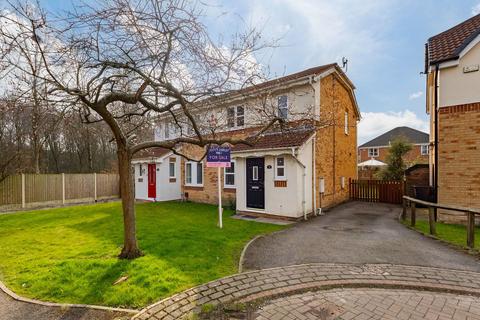 3 bedroom semi-detached house for sale, Bidder Drive, Wakefield WF3