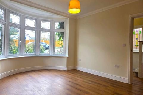 3 bedroom house to rent, Forest Edge, Buckhurst Hill IG9