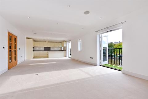 2 bedroom penthouse for sale, Brocas Street, Eton, Windsor, Berkshire, SL4